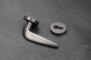 五金产品拍摄技巧 如何专业呈现拉手、门锁与锁具的五金细节